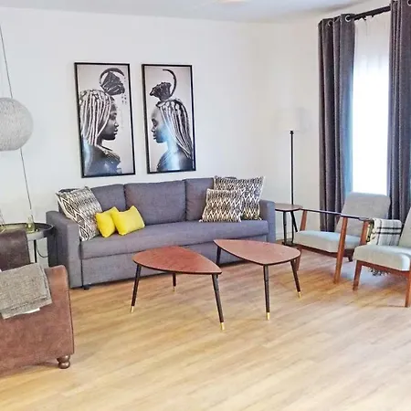 Diseno, Calidad, Tranquilidad, Y Muy Centrico Apartment *
