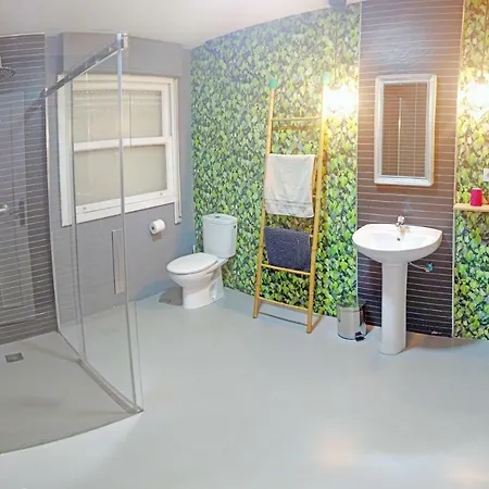 Diseno, Calidad, Tranquilidad, Y Muy Centrico Apartment *