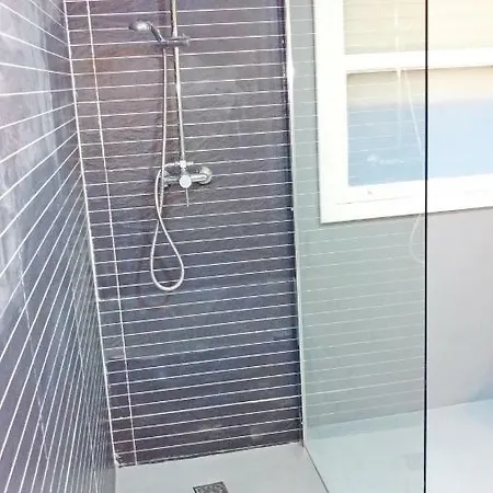 Diseno, Calidad, Tranquilidad, Y Muy Centrico Apartment *