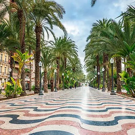 Diseno, Calidad, Tranquilidad, Y Muy Centrico